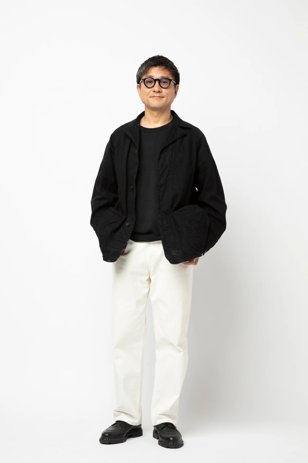 ブラック＆ホワイトでつくる軽やかなコーデの画像_1