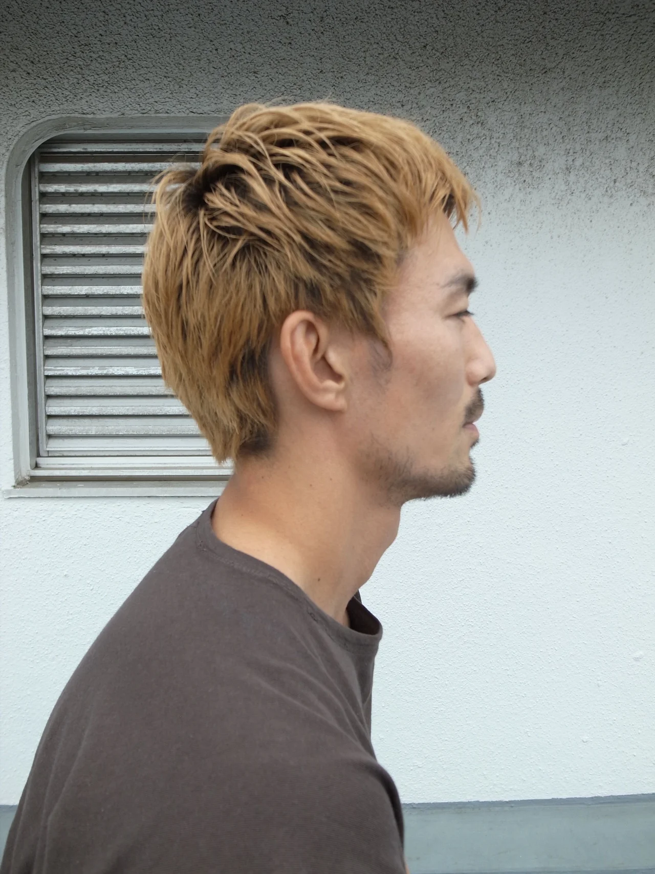 メンズヘア 大人のこなれハイトーンベリーショートの右サイド