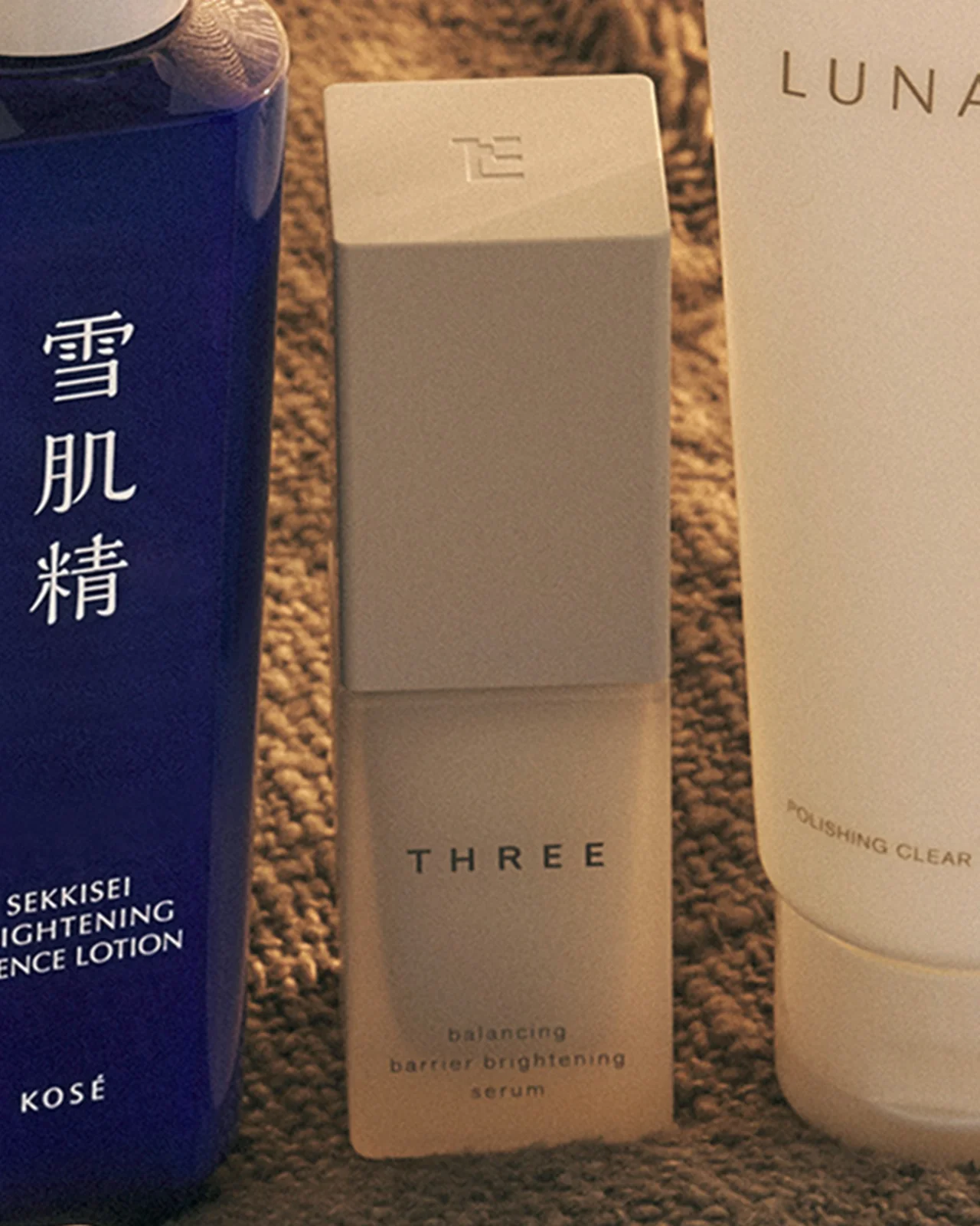 THREE｜バランシング バリア ブライトニング セラム