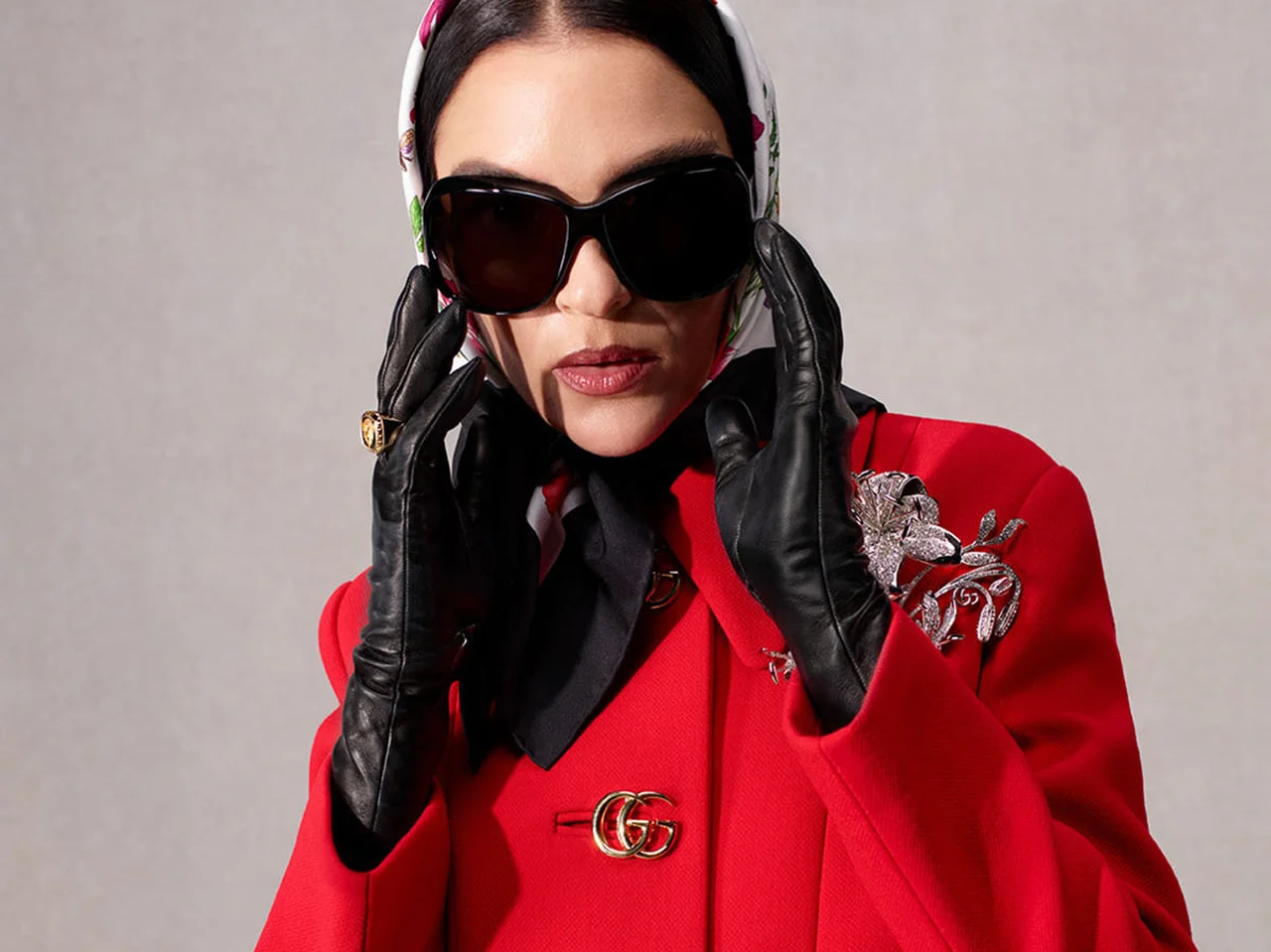 グッチ新章の幕開け。デムナによるキャンペーン「Gucci: La Famiglia」に注目 