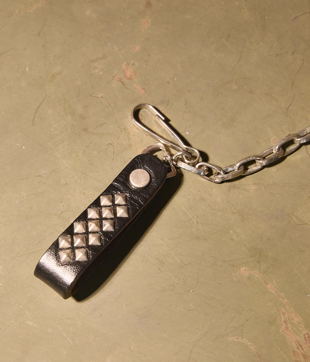 【大人のレザー小物】ベルトから財布まで。の画像_13