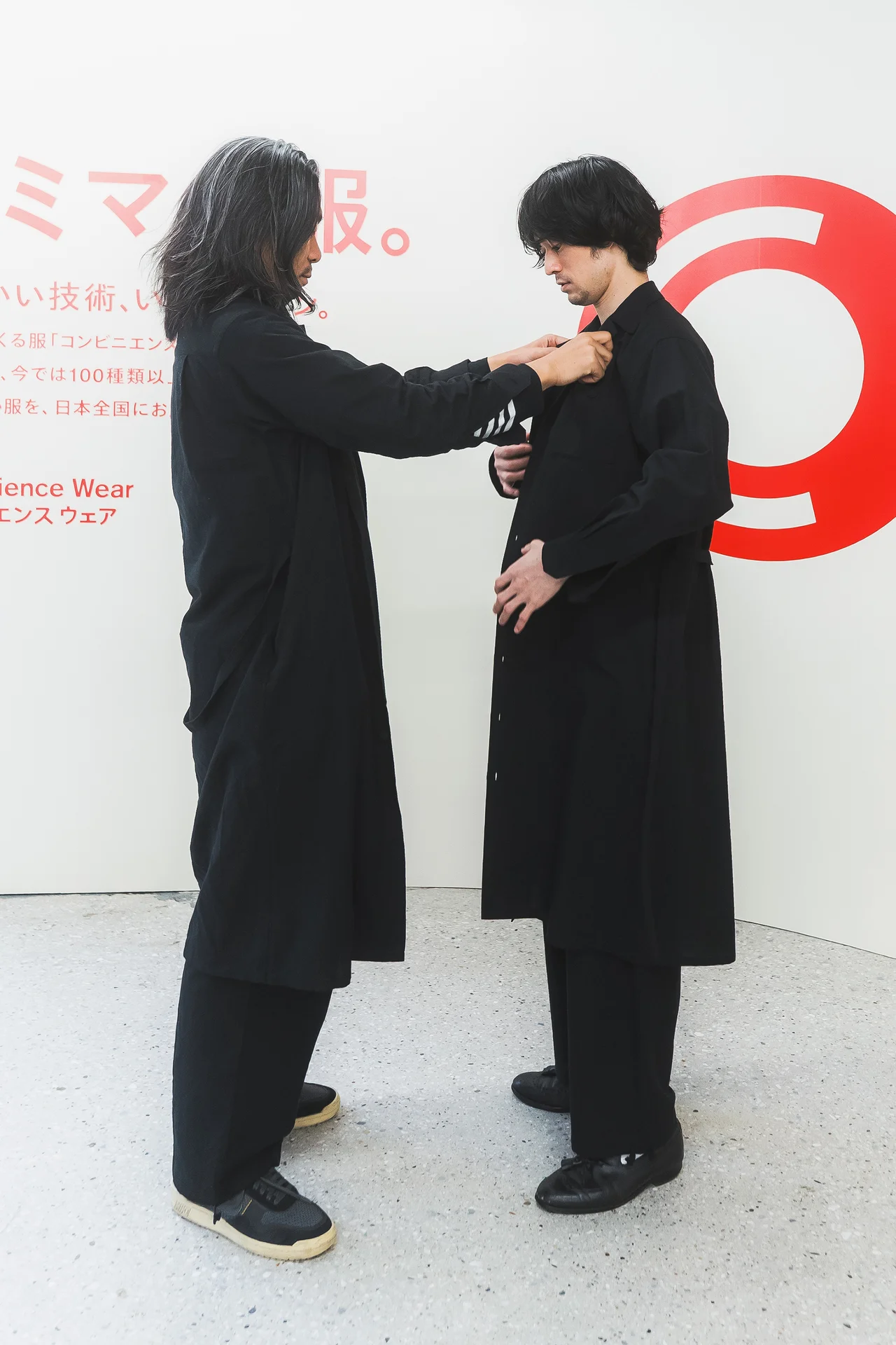 【ファミリーマートで買える服】「コンビニの画像_40