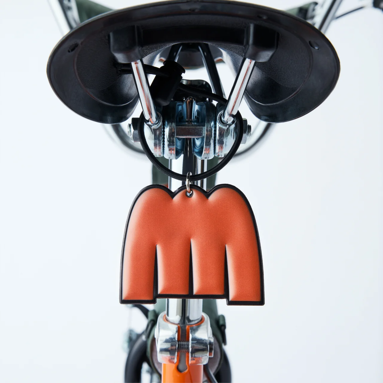 【大人の吉田カバン】争奪戦必至。映画『Eの画像_8