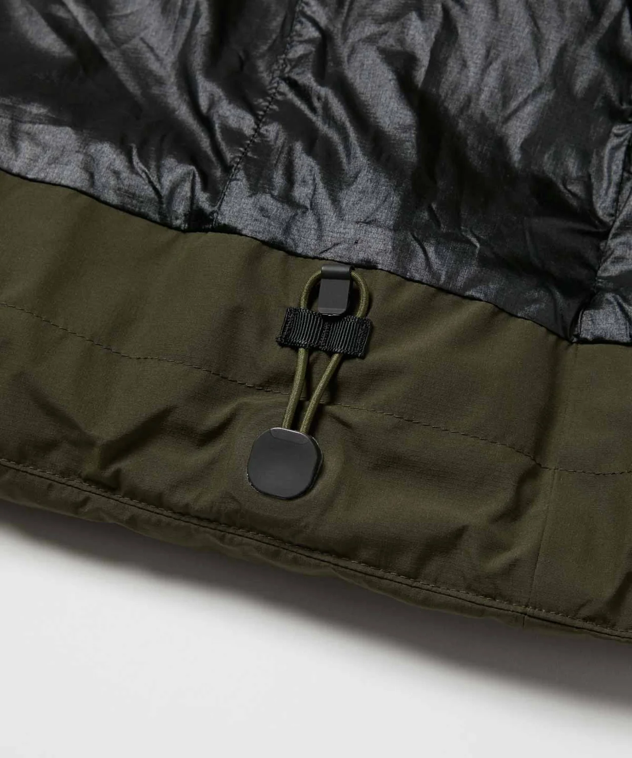 【大人が買うべきダウン】ゴアテックス搭載の画像_19