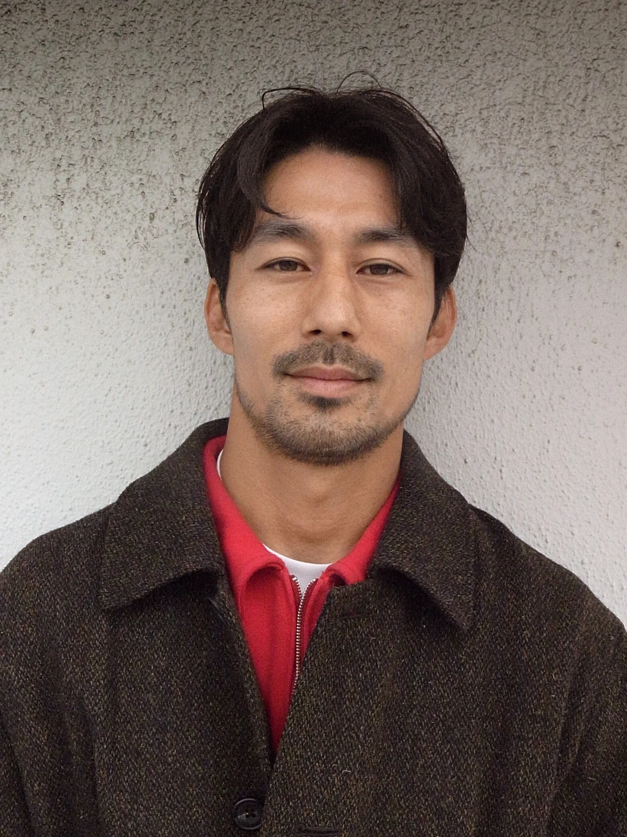 オンオフ問わないクリーンなショートヘア メンズヘア