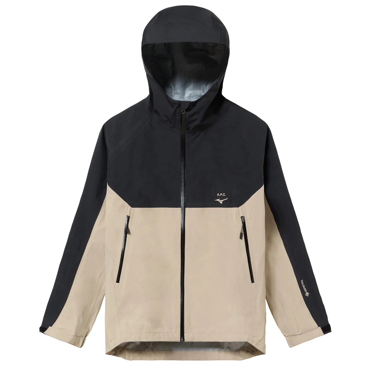 アー・ペー・セーとミズノによる「GORE-TEX 3レイヤーフィールドシェルジャケット」のブラック×