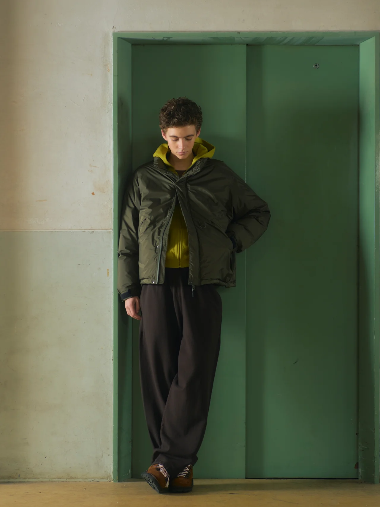 【差がつく大人のダウン】防水かつ軽量。「の画像_2