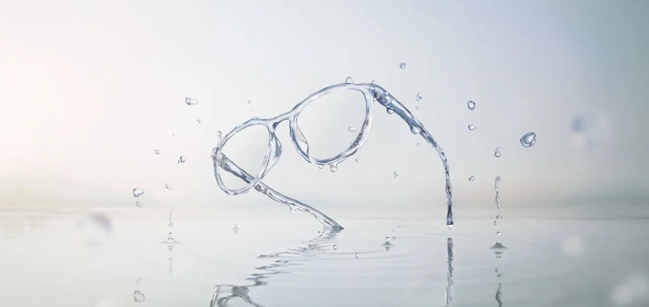 【差がつく大人のJINS】液体から着想をの画像_1
