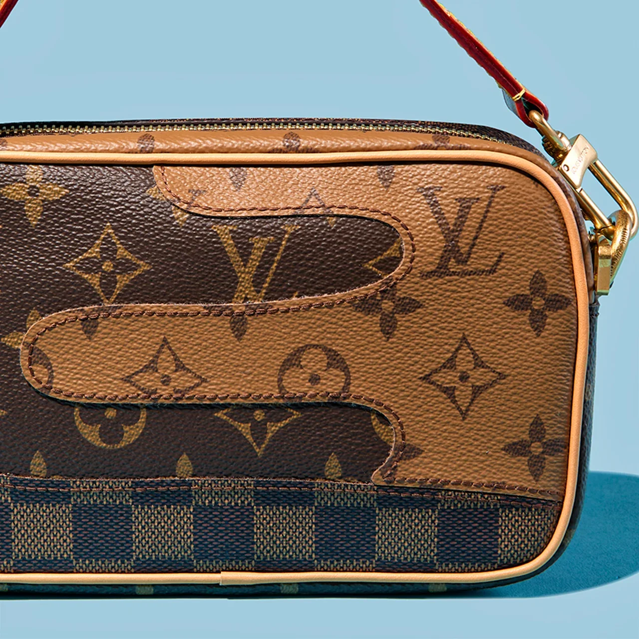 LOUIS VUITTON｜TROCADERO WEARABLE WALLET