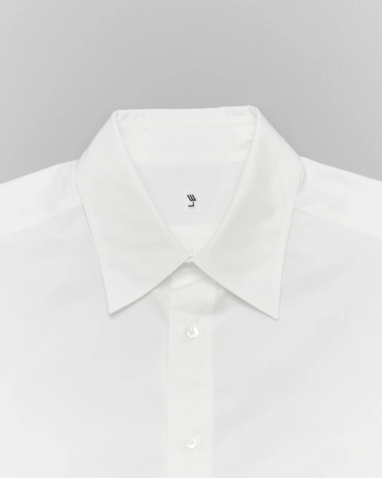 【大人が買うべき白シャツ】「レショップ」の画像_4