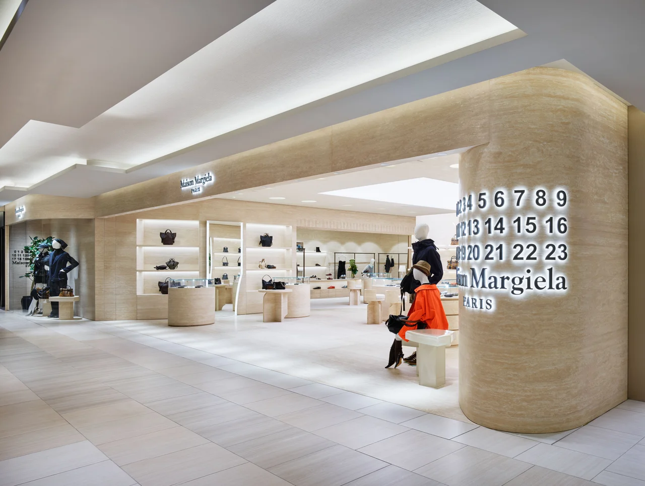 「メゾン マルジェラ GINZA SIXの画像_1