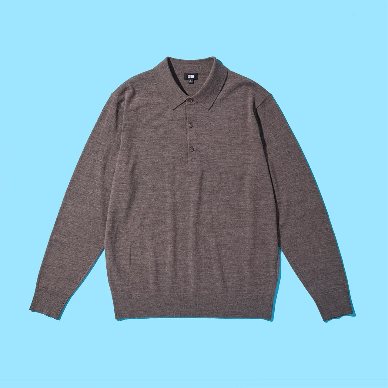 極細メリノウールを100％使用したユニクロのニットポロ
