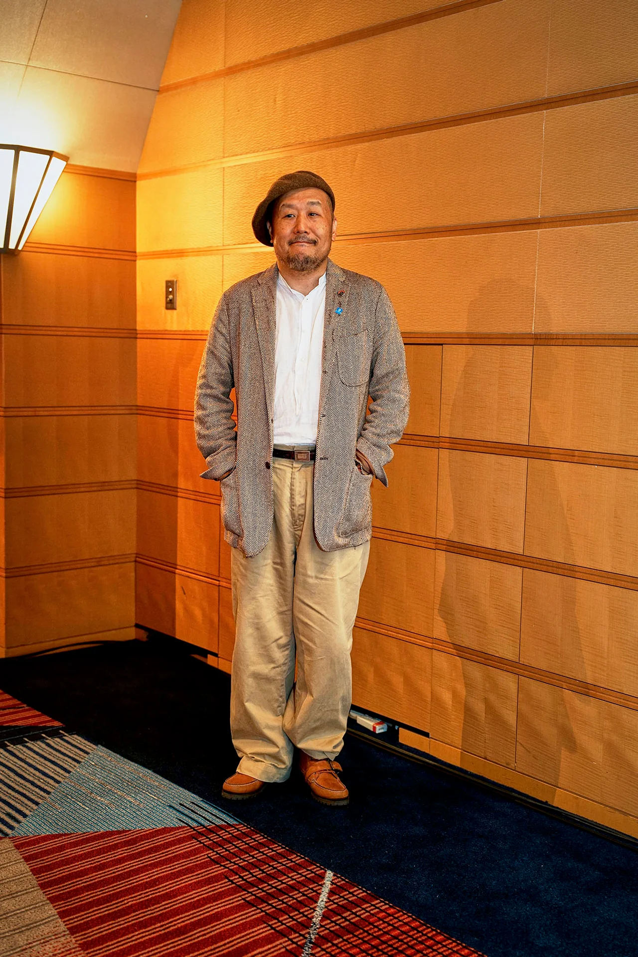 山下英介