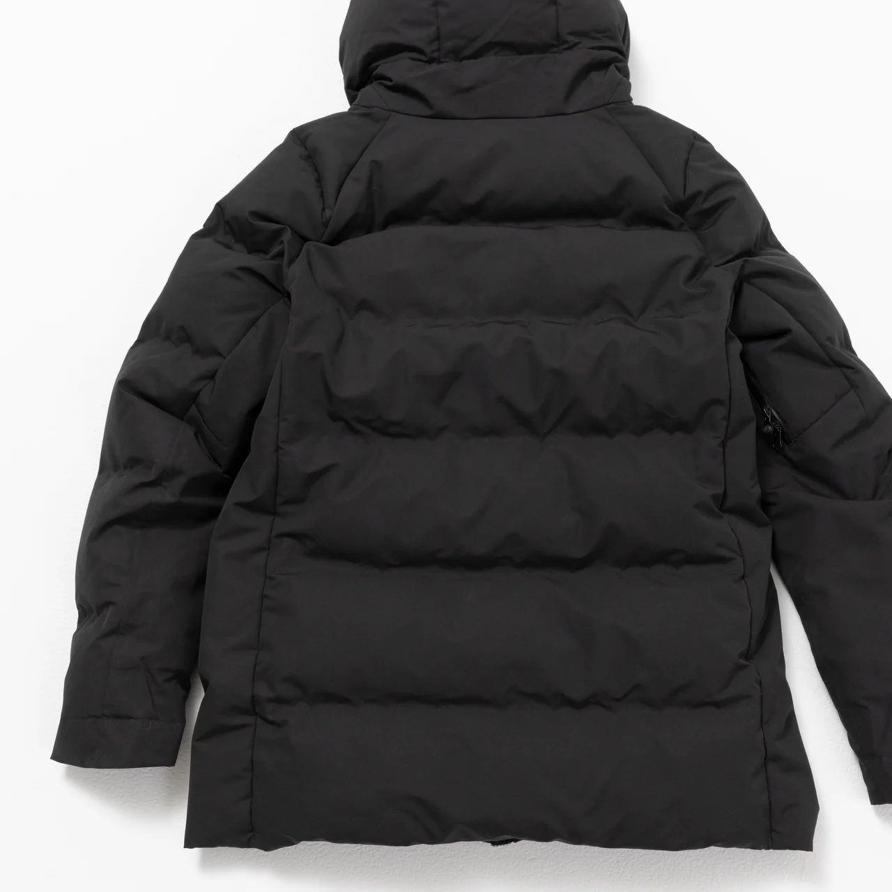 エディター私物 デサントオルテラインの水沢ダウン