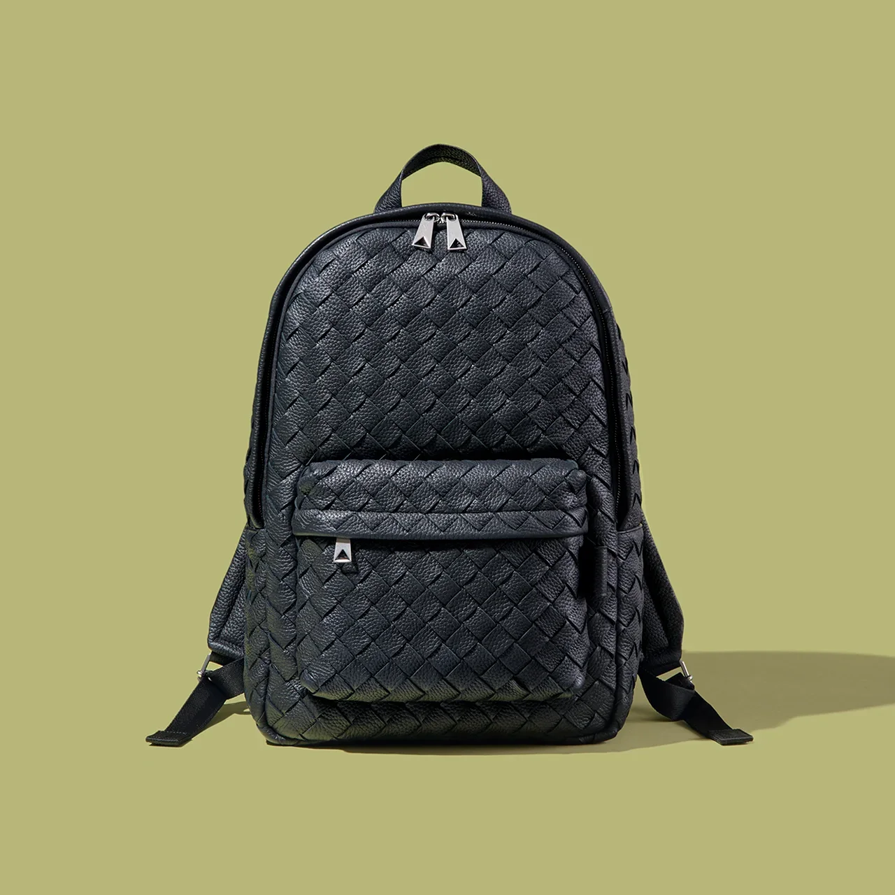 BOTTEGA VENETA｜INTRECCIATO BACKPACK
