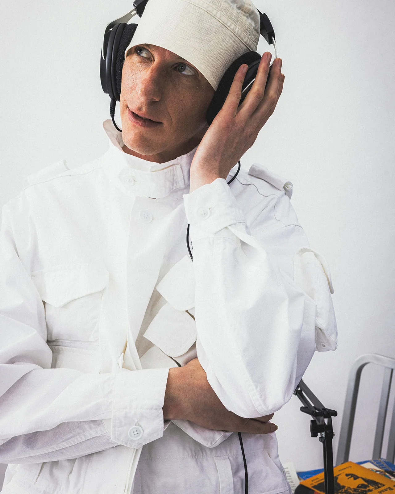 「PEG」のフィールドジャケット「P RADIO JACKET」ホワイト