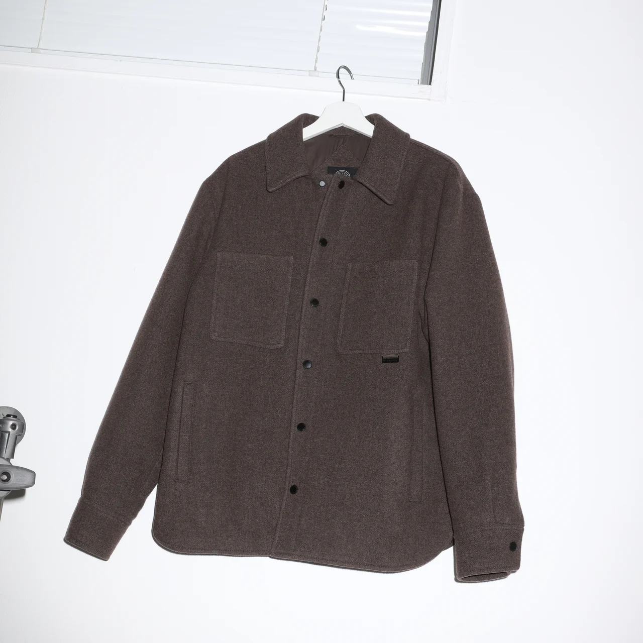 ダウンが苦手な大人こそ買うべき「ダウンにの画像_1