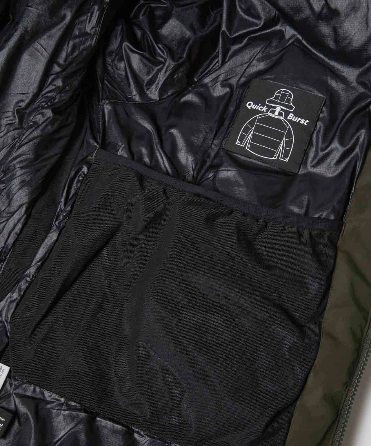 【大人が買うべきダウン】ゴアテックス搭載の画像_9