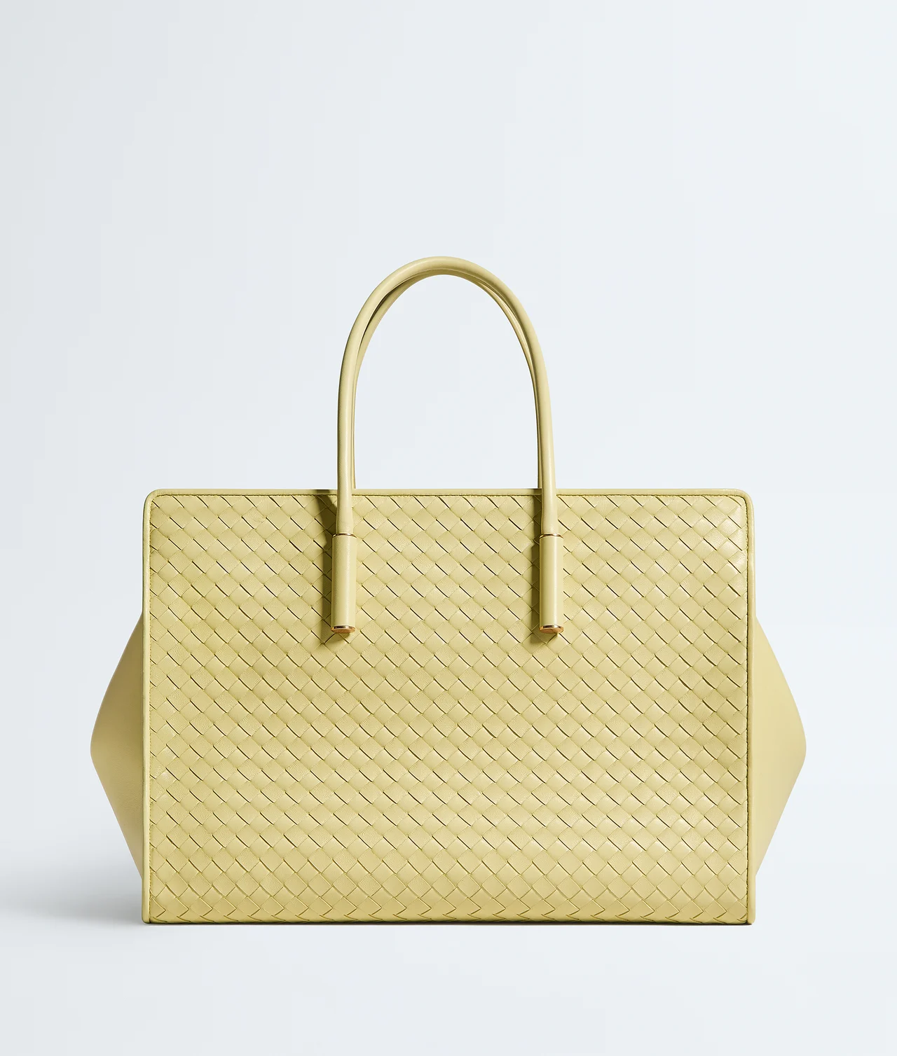 【ボッテガ・ヴェネタ】大人の新定番トートの画像_3