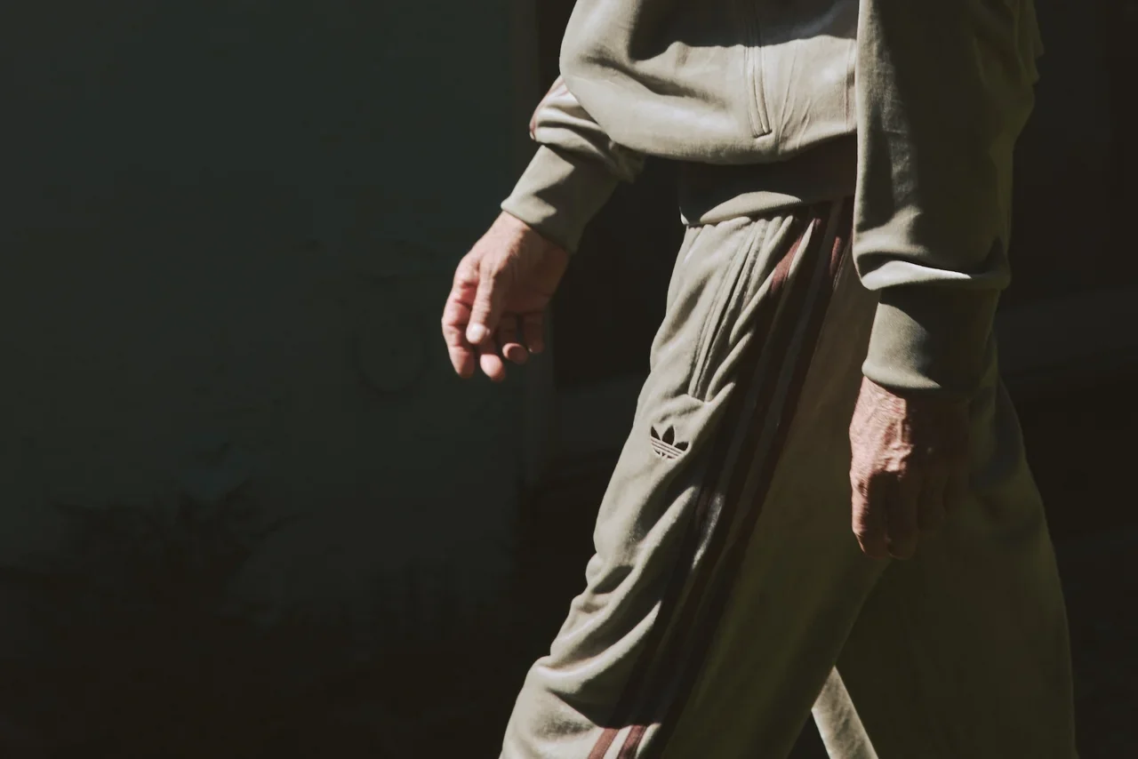 1位は『【差がつく大人のアディダス】70の画像_12