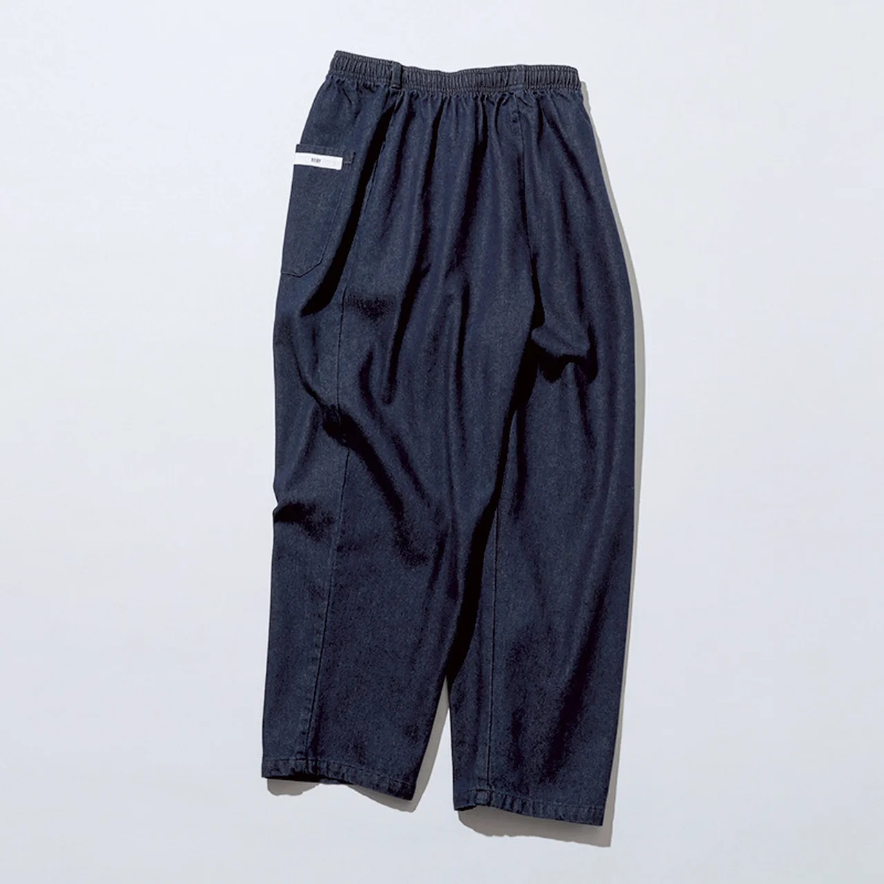 VOIRYのデニムパンツ