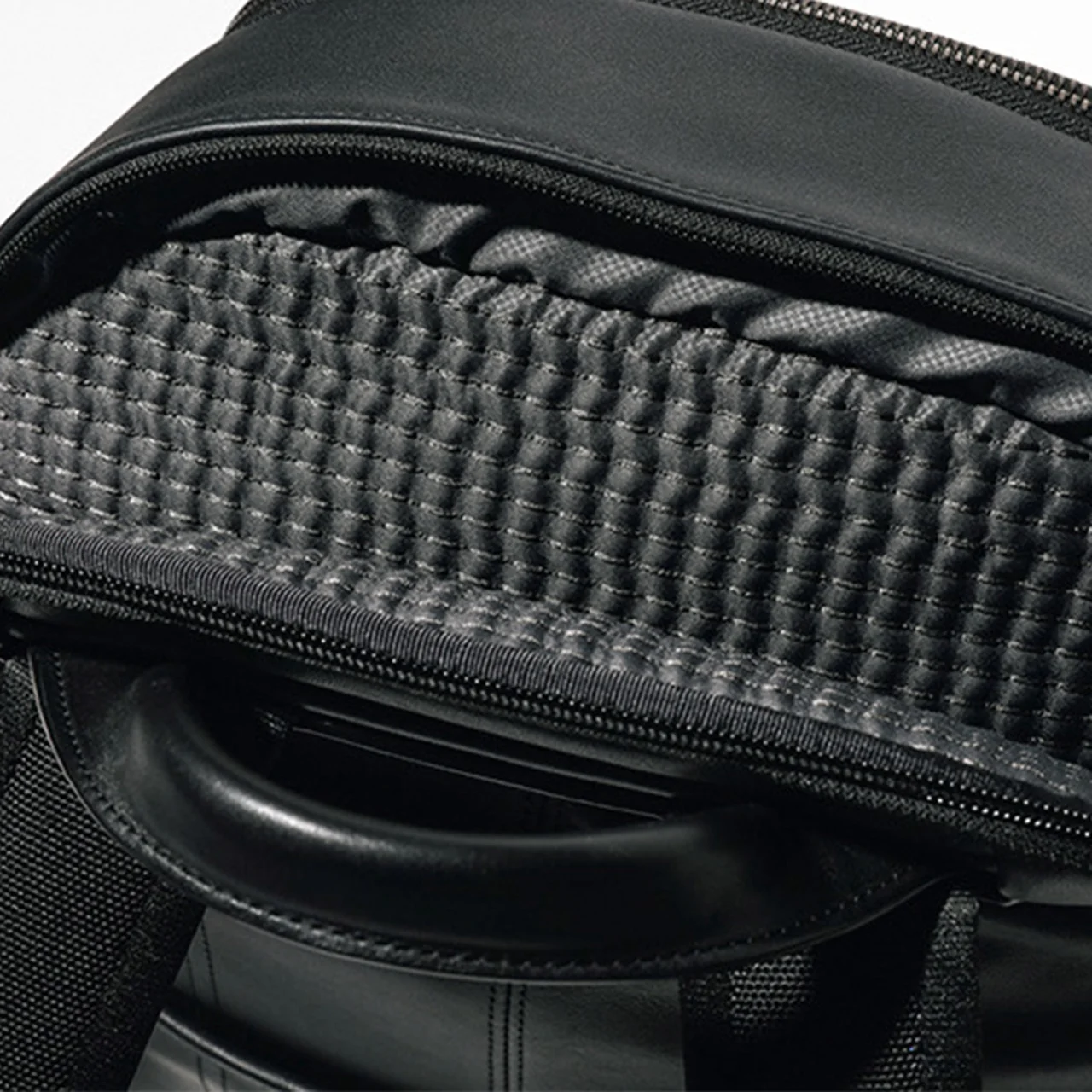 TUMI トートバッグ アップ