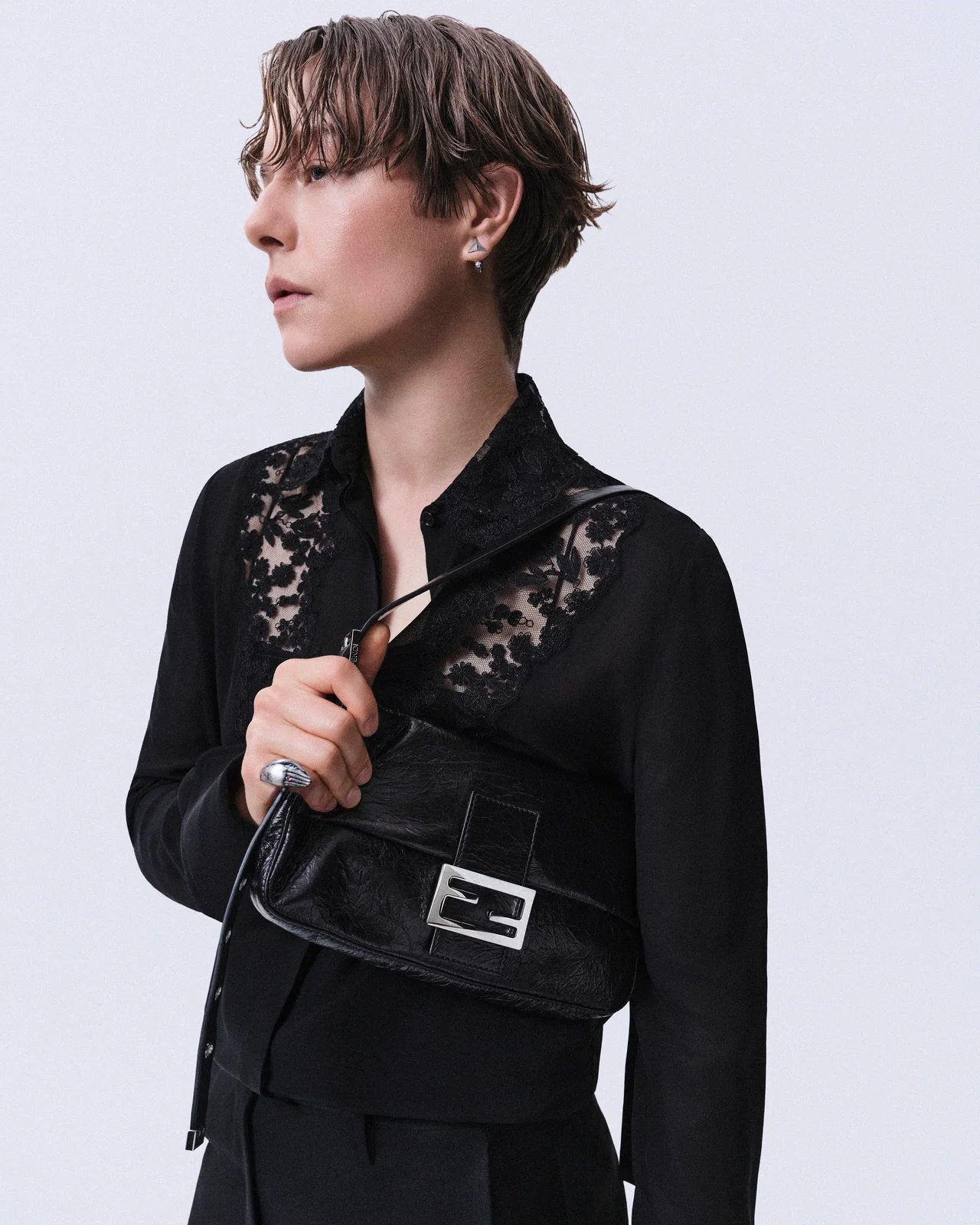 目黒蓮、Stray Kidsのバンチャンらがフェンディの「バゲット