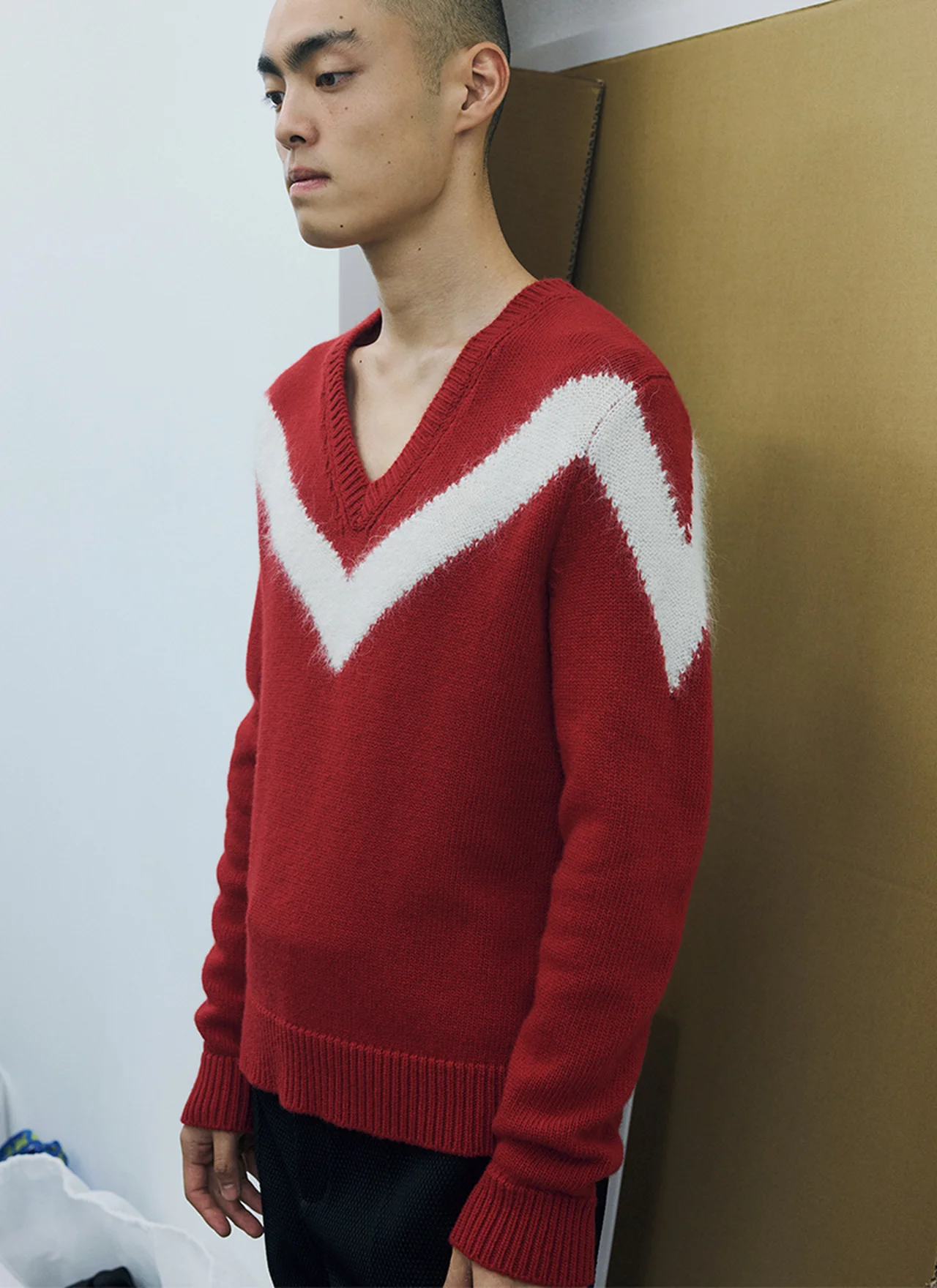 VALENTINOのVロゴ リボン ウールセーター