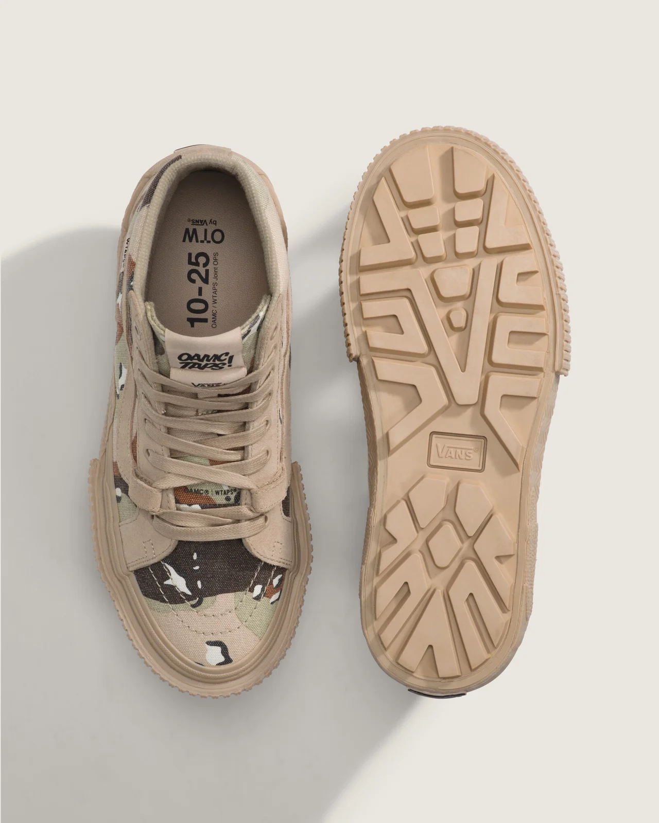 【差がつく大人のヴァンズ】完売必至のOAの画像_3