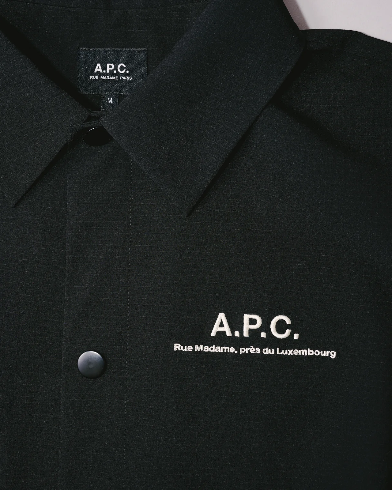 【差がつく大人の黒アウター】「A.P.Cの画像_1