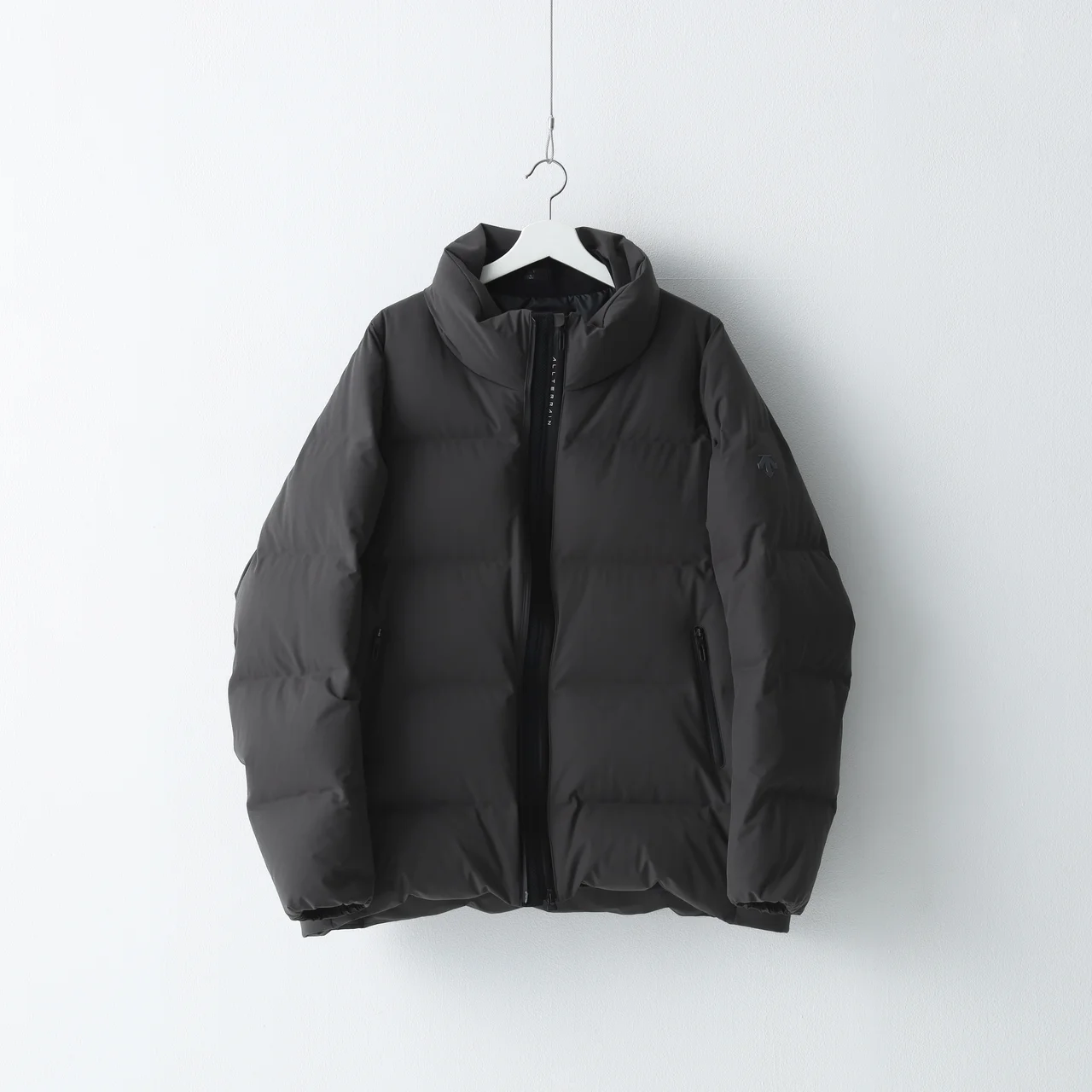 大人が買うべき「コラボ＆別注ダウン」19の画像_8