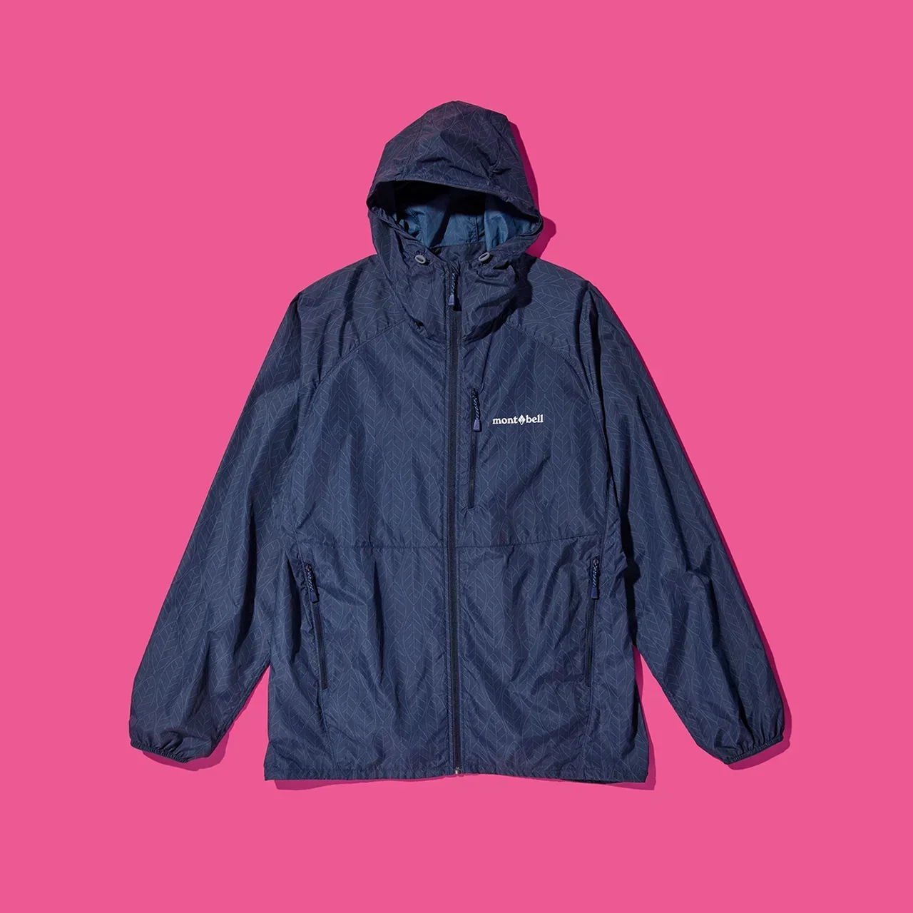【大人のモンベル】梅雨前に買っておくべき「撥水・防水ジャケット」│ウインドブラスト プリントパーカ