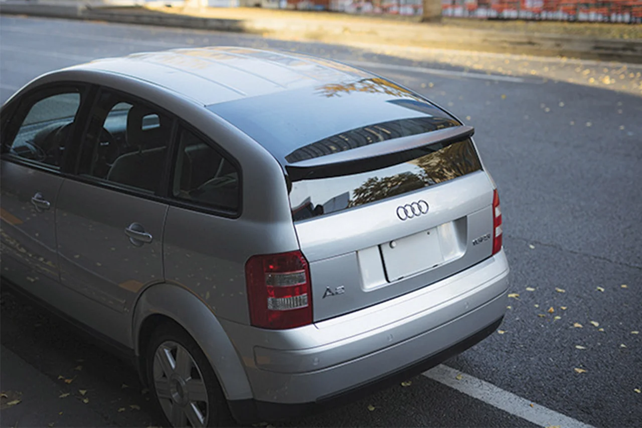 無機質で整ったキャビン