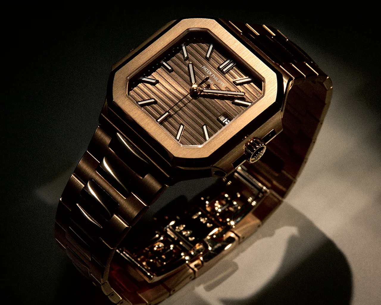 PATEK PHILIPPE｜CUBITUS