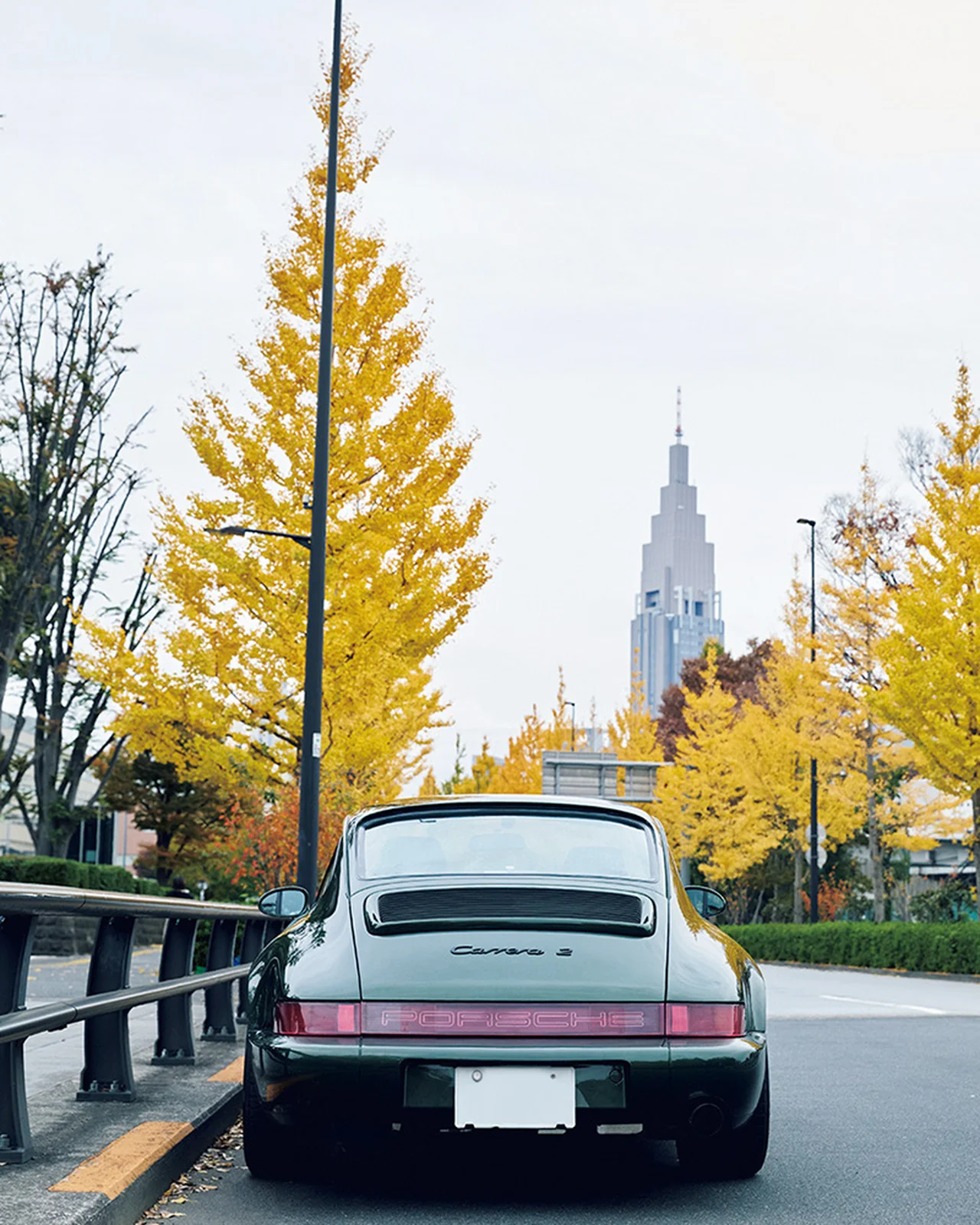 PORSCHE 911 Carrera 2(Type964)