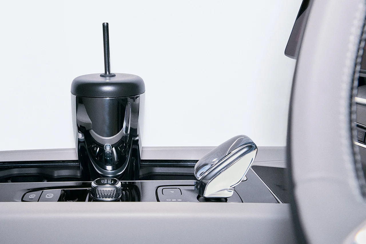 GEORG JENSEN ／ Tumbler with Straw