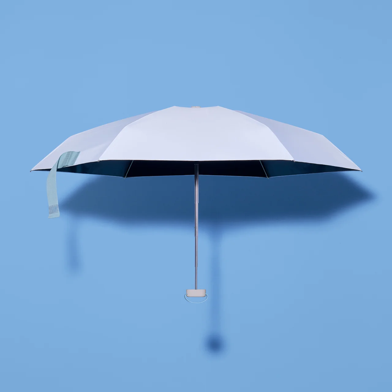 【ファミリーマートで買える服】「コンビニの画像_21