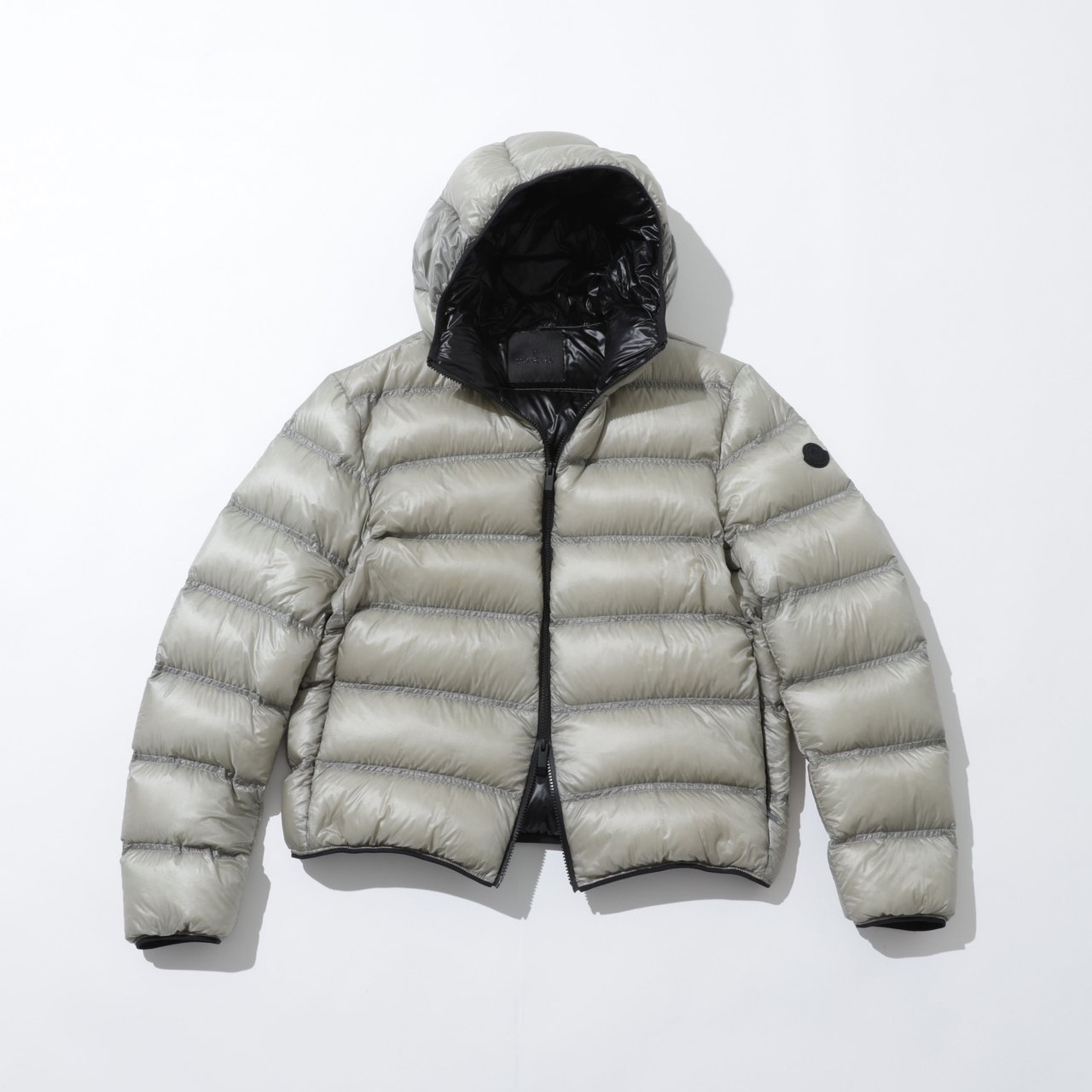 MONCLERの画像_2