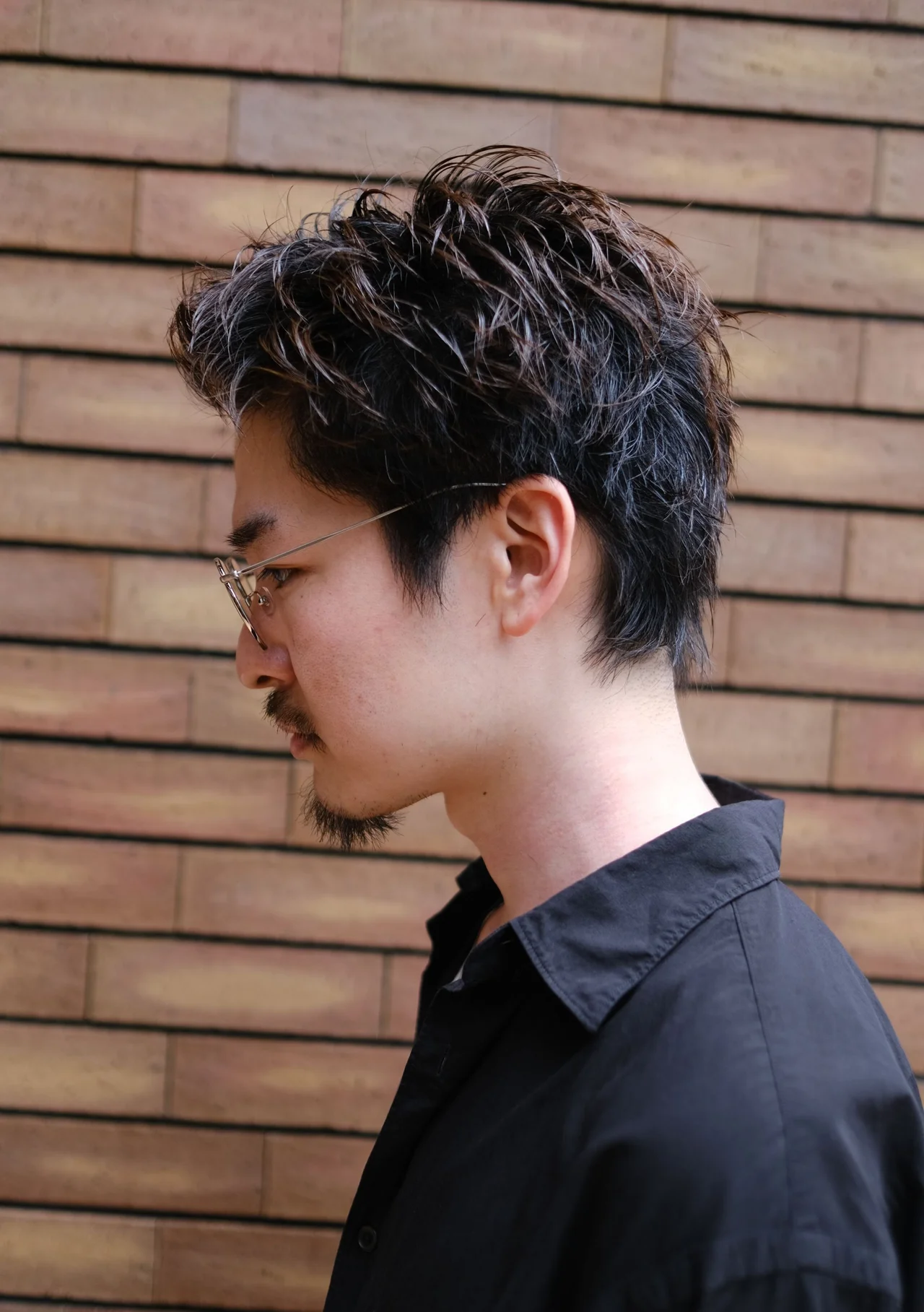 メンズヘア 大人の無造作ベリーショートの左サイド