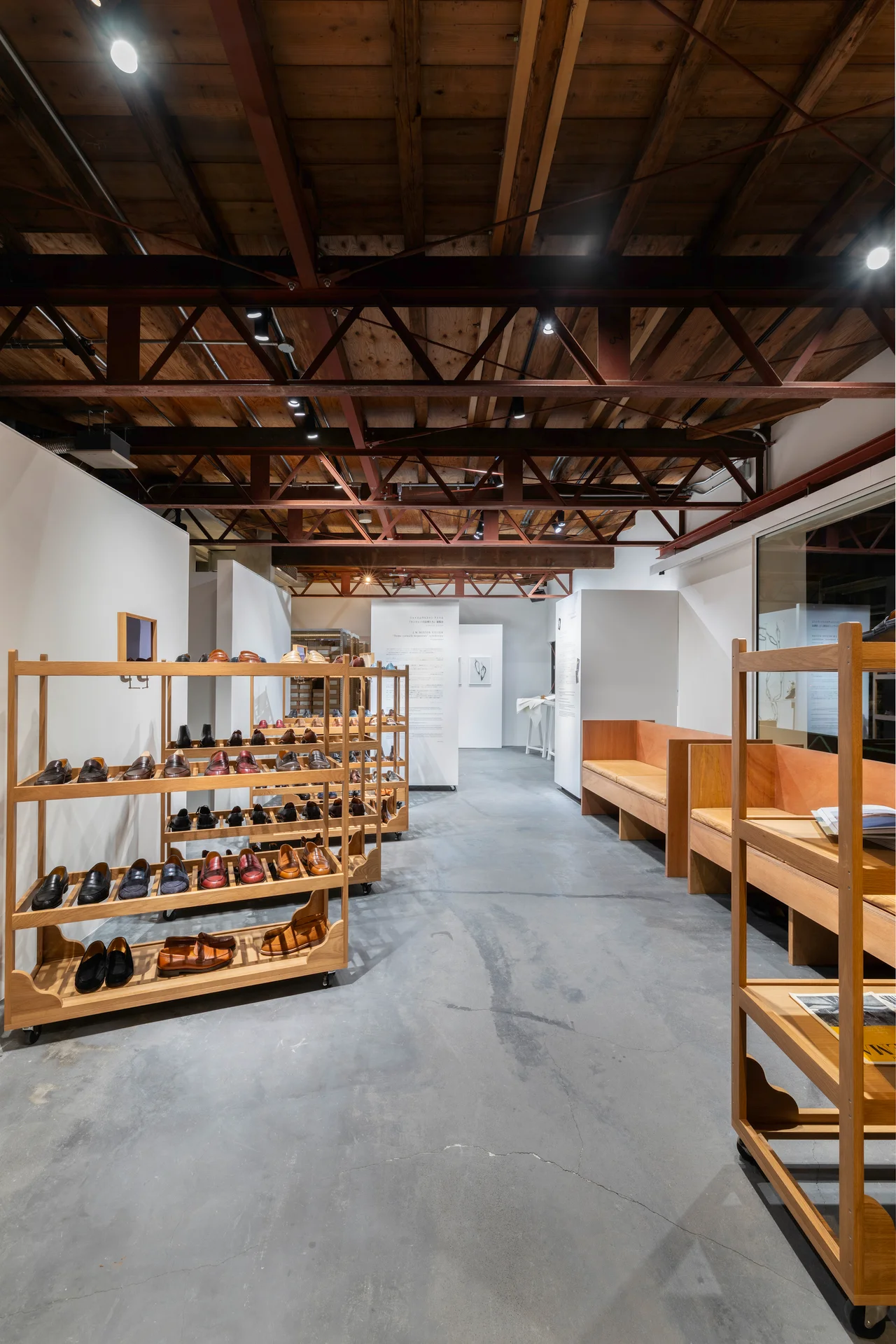 【ジェイエムウエストン】名品ローファーの限定モデルも。アトリエ・ブティック「J.M. WESTON ATELIER」が日本橋浜町エリアにオープン④