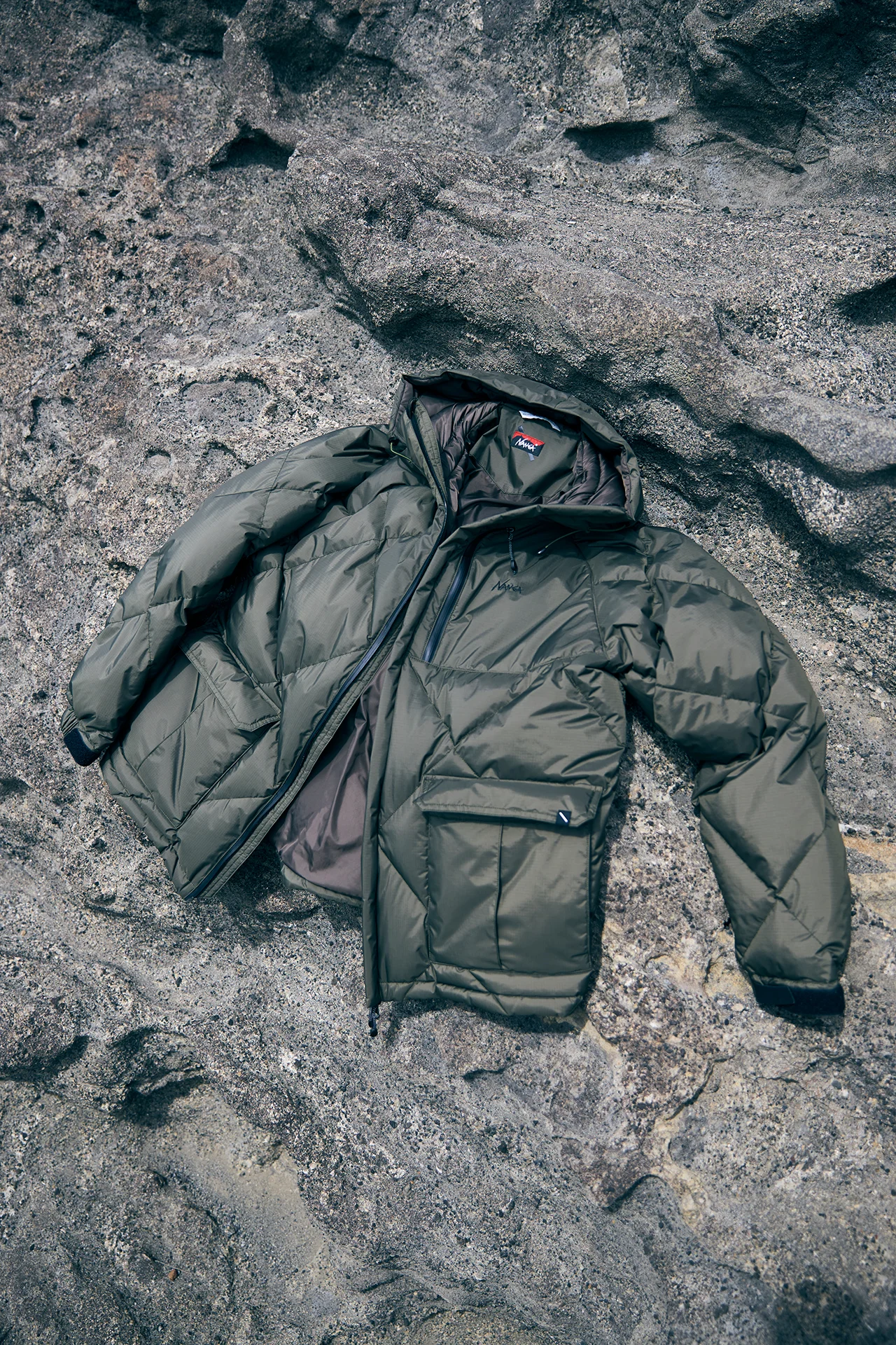 【差がつく大人の防水ダウン】「ナンガ」のの画像_4