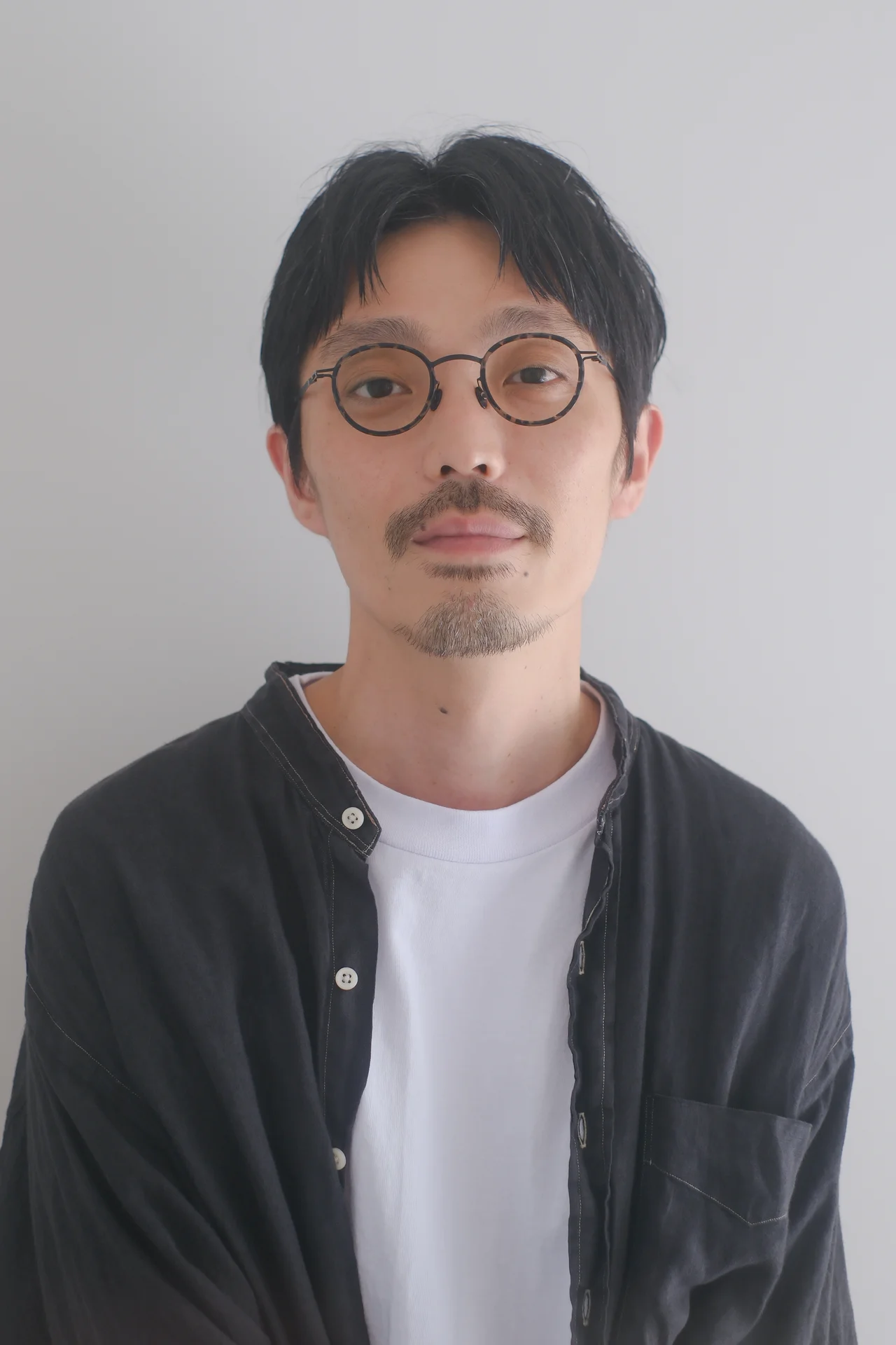 「短髪でも大人にふさわしい品を演出」の画像_1