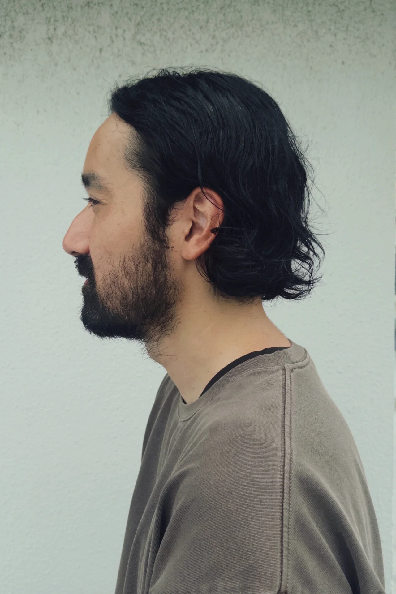 「くせ毛と長さのバランスで洒落たスタイルの画像_3
