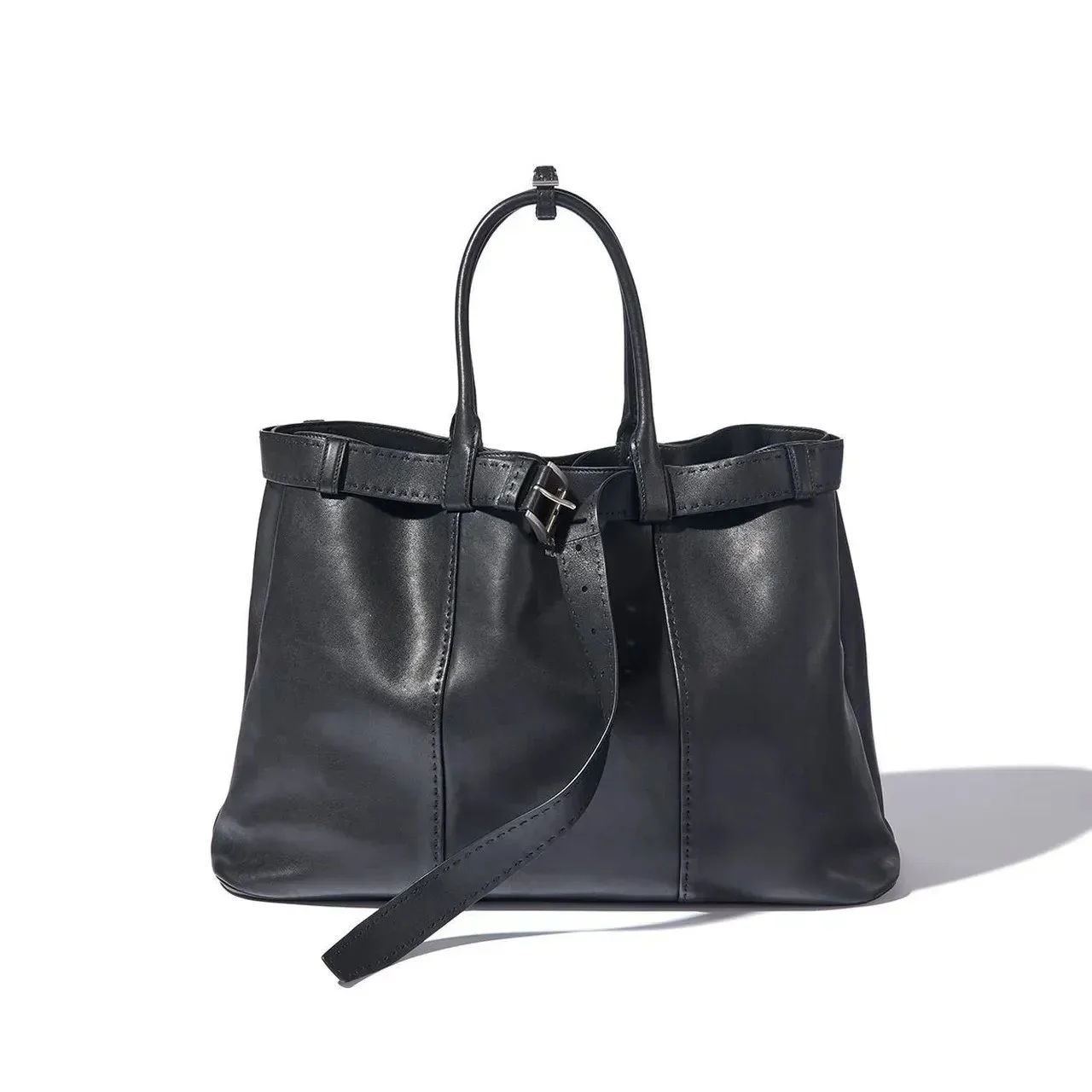 PRADA｜Prada Buckle