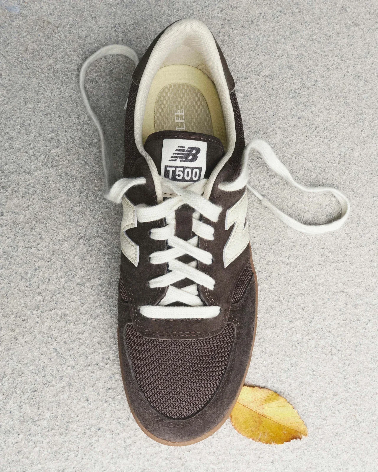 AURALEE × New Balance T500