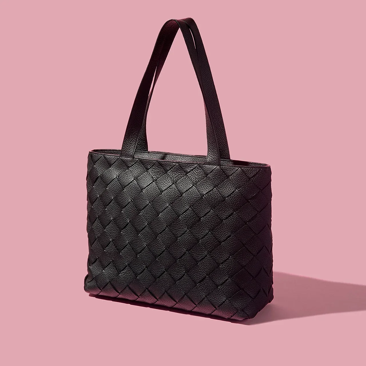 BOTTEGA VENETA｜SMALL INTRECCIATO FASTENER TOTE
