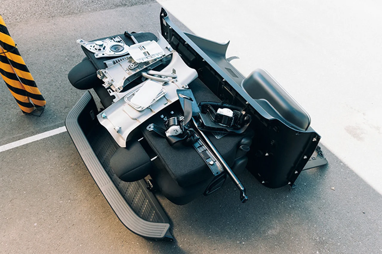 バラしたパーツ