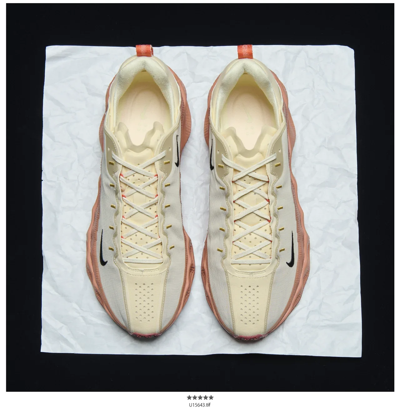 ナイキ エイバ ローバー