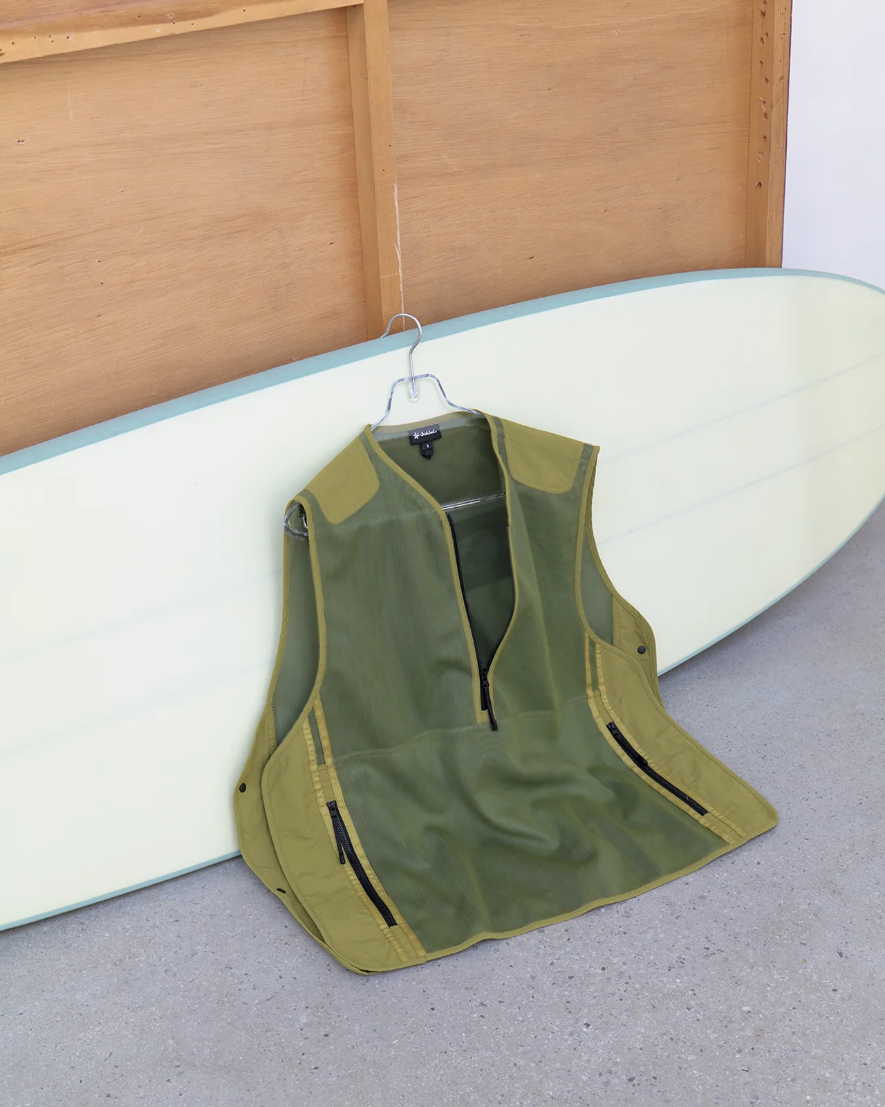 【都会と自然を“クール”に往来できる服】の画像_4