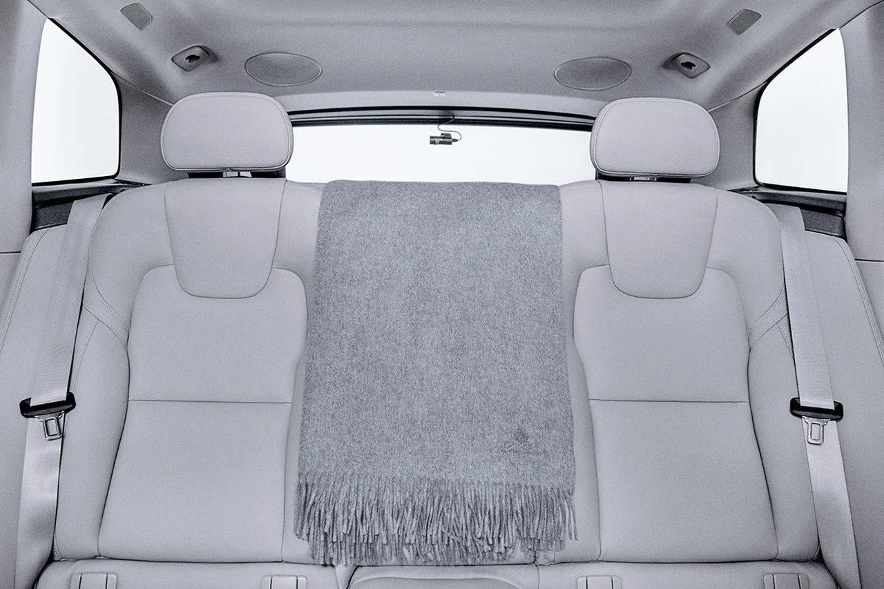 ロロ・ピアーナ ／ Cashmere Blanket